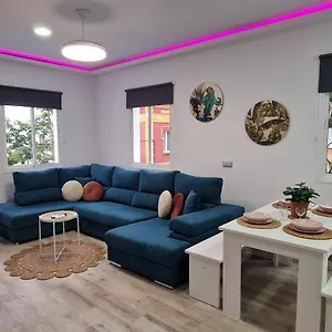 https://la-belle-home.in-canary-islands.com